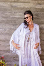 Load image into Gallery viewer, APEX FINGE CAPE - Zephyr