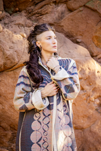 Load image into Gallery viewer, PERSPEKTIVE COAT- Tusk & Nero